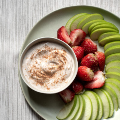 Cinnamon Cardamom Skyr Dip