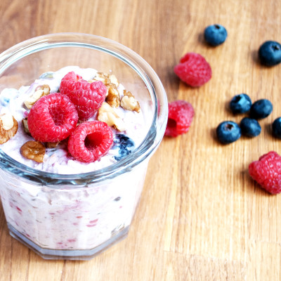 Mixed Berry Overnight Oats