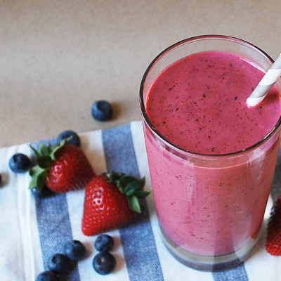 Mixed Berry Protein Smoothie